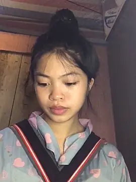 Snapshot of Thy00__ chatting on October 2025 02:44:01 AM Thy00   online show from October 2025 02:44:01 AM