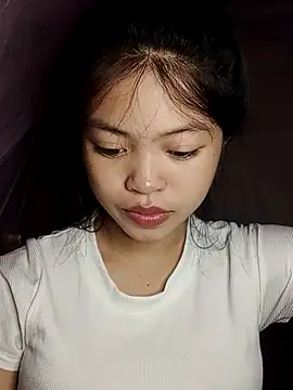 Snapshot of Thy00__ chatting on October 2025 08:04:02 AM Thy00   online show from October 2025 08:04:02 AM