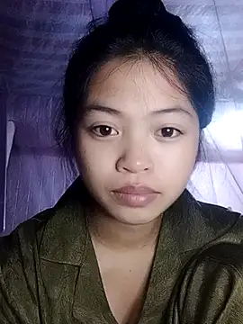 Snapshot of Thy00__ chatting on October 2025 03:27:01 PM Thy00   online show from October 2025 03:27:01 PM