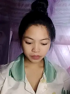 Snapshot of Thy00__ chatting on November 2025 02:52:02 PM Thy00   online show from November 2025 02:52:02 PM