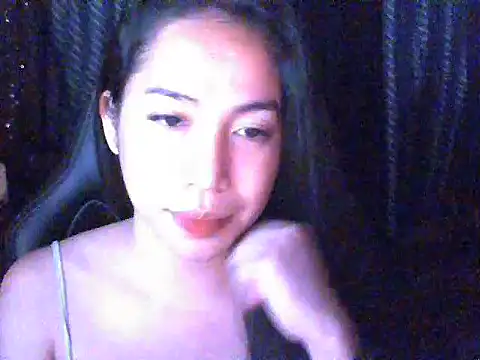 Snapshot of NicoleRoseTS chatting on April 2026 05:15:01 PM NicoleRoseTS online show from April 2026 05:15:01 PM