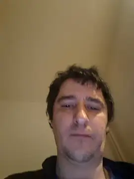 hugecock4u1990 online show from January 2026 12:48:01 AM