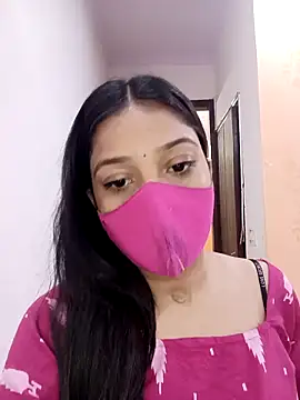 Snapshot of Cute_Rakhi8 chatting on April 2026 05:00:02 AM Cute Rakhi8 online show from April 2026 05:00:02 AM