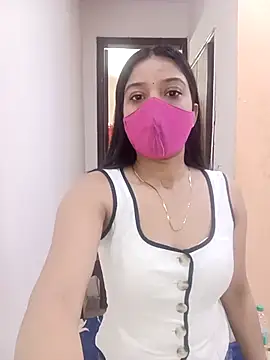 Snapshot of Cute_Rakhi8 chatting on May 2026 05:13:01 AM Cute Rakhi8 online show from May 2026 05:13:01 AM