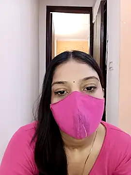 Snapshot of Cute_Rakhi8 chatting on May 2026 05:25:01 AM Cute Rakhi8 online show from May 2026 05:25:01 AM