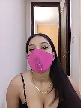 Snapshot of Cute_Rakhi8 chatting on May 2026 07:26:01 AM Cute Rakhi8 online show from May 2026 07:26:01 AM