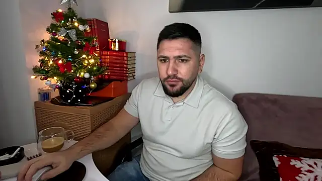 Gold Alpha Boy online show from December 2025 09:51:02 AM