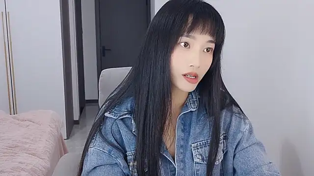 Snapshot of Lisa-3333 chatting on January 2026 01:46:01 PM Lisa-3333 online show from January 2026 01:46:01 PM