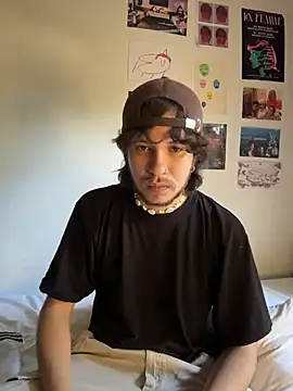 Snapshot of Luxx_14 chatting on September 2025 03:15:01 PM Luxx 14 online show from September 2025 03:15:01 PM