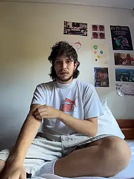 Snapshot of Luxx_14 chatting on October 2025 04:46:01 PM Luxx 14 online show from October 2025 04:46:01 PM