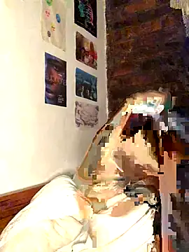 Snapshot of Luxx_14 chatting on October 2025 02:20:01 AM Luxx 14 online show from October 2025 02:20:01 AM