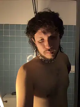 Luxx 14 online show from December 2025 11:46:01 PM