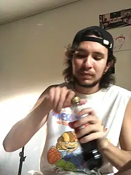 Luxx 14 online show from March 2026 09:54:01 PM