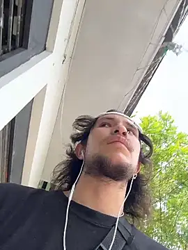 Luxx 14 online show from April 2026 04:00:01 PM