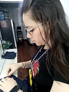 Isabella5 Brown  online show from October 2025 05:10:02 PM