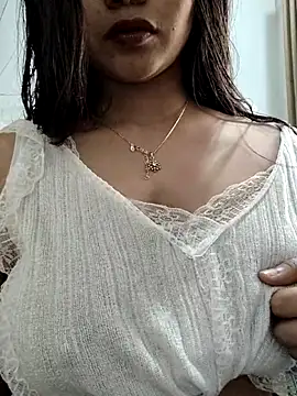 luv johrrra online show from December 2025 09:35:02 AM