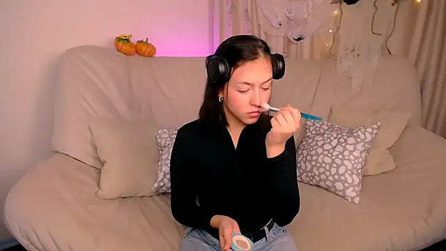 Snapshot of CindySparkl chatting on October 2025 03:50:02 AM CindySparkl online show from October 2025 03:50:02 AM