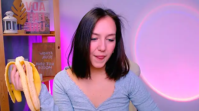 Snapshot of CindySparkl chatting on November 2025 05:29:01 AM CindySparkl online show from November 2025 05:29:01 AM