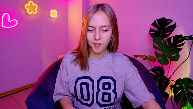 CindySparkl online show from February 2026 03:33:01 AM