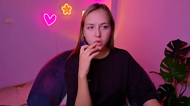 CindySparkl online show from June 2026 03:34:01 AM