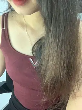 Snapshot of Tinasx56 chatting on December 2025 01:07:01 PM Tinasx56 online show from December 2025 01:07:01 PM