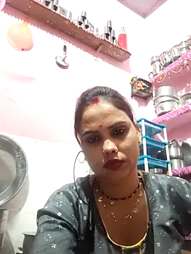 Cut ragni online show from February 2026 05:33:01 PM