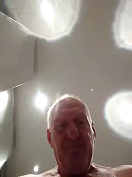 Snapshot of Solek56 chatting on October 2025 06:13:02 PM Solek56 online show from October 2025 06:13:02 PM