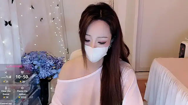 charlotte520 online show from March 2026 11:41:01 PM