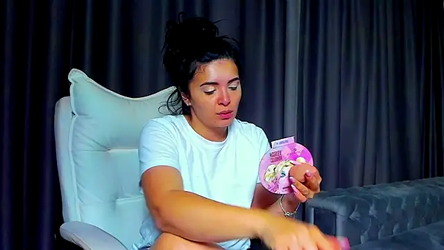 Snapshot of DevashaQueenX chatting on November 2025 07:08:02 AM DevashaQueenX online show from November 2025 07:08:02 AM