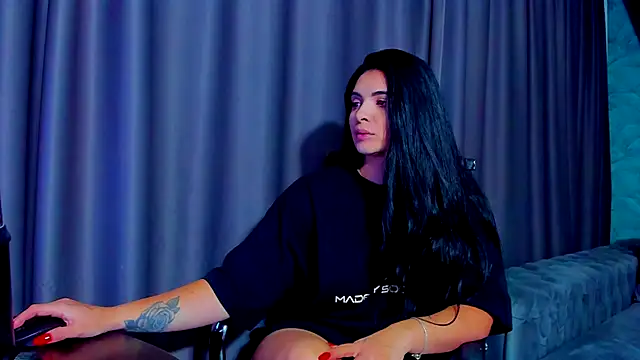 Snapshot of DevashaQueenX chatting on November 2025 09:47:01 PM DevashaQueenX online show from November 2025 09:47:01 PM