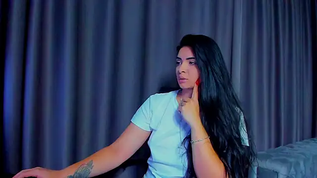 Snapshot of DevashaQueenX chatting on November 2025 09:41:02 PM DevashaQueenX online show from November 2025 09:41:02 PM