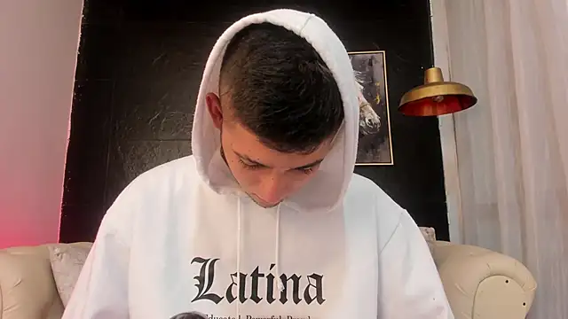 Mathewboy1 online show from September 2025 11:45:02 AM