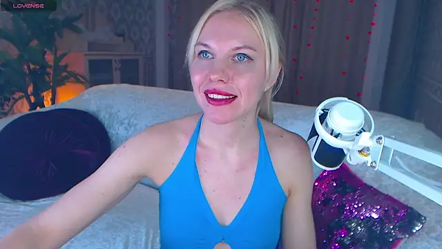 LiSinDoll online show from November 2025 06:46:02 AM