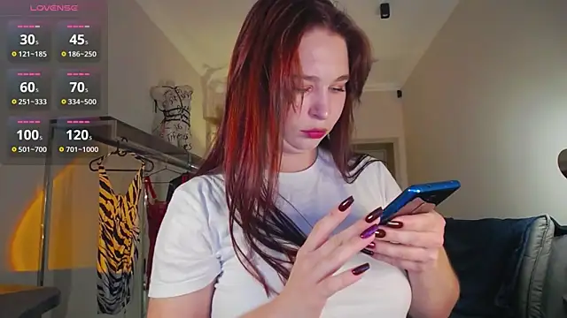 Snapshot of Meri_Cutte chatting on September 2025 12:31:02 PM Meri Cutte online show from September 2025 12:31:02 PM