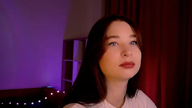 Snapshot of Meri_Cutte chatting on October 2025 05:38:01 AM Meri Cutte online show from October 2025 05:38:01 AM