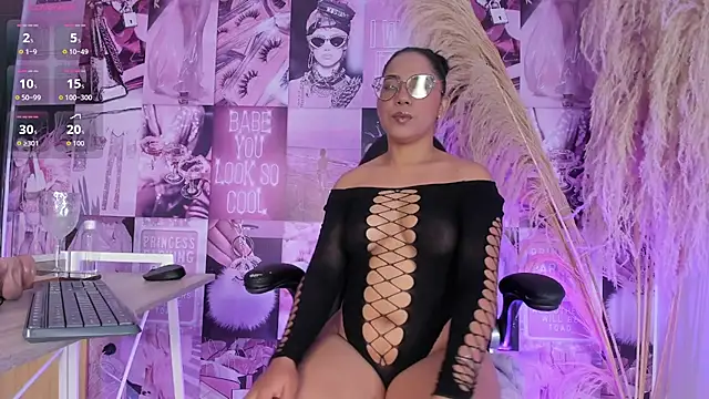 Snapshot of iSofiaass chatting on June 2026 02:49:02 PM iSofiaass online show from June 2026 02:49:02 PM