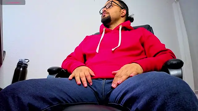 Ernesto-Rodriguez82 online show from February 2026 02:10:01 AM