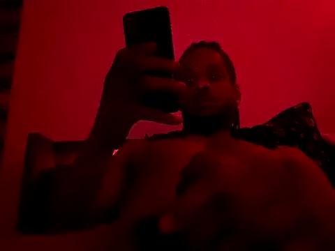 Snapshot of Taydagr8 chatting on November 2025 12:04:02 PM Taydagr8 online show from November 2025 12:04:02 PM