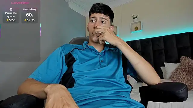 Snapshot of Jhon_snow22 chatting on November 2025 02:29:02 PM Jhon snow22 online show from November 2025 02:29:02 PM