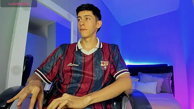 Snapshot of Jhon_snow22 chatting on December 2025 02:23:01 PM Jhon snow22 online show from December 2025 02:23:01 PM