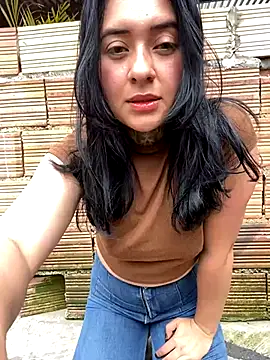 Snapshot of Rouse_07 chatting on December 2025 04:13:01 PM Rouse 07 online show from December 2025 04:13:01 PM