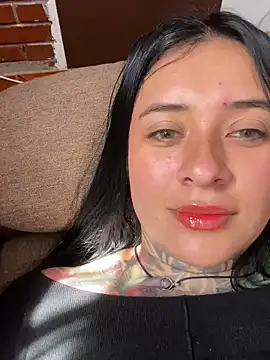 Snapshot of Rouse_07 chatting on December 2025 04:22:01 PM Rouse 07 online show from December 2025 04:22:01 PM