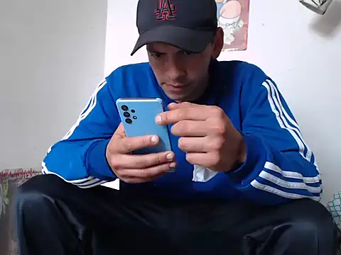 Snapshot of Thomasjons_ chatting on September 2025 03:00:02 PM Thomasjons online show from September 2025 03:00:02 PM