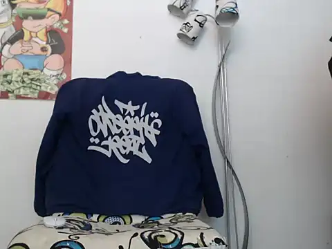 Snapshot of Thomasjons_ chatting on October 2025 04:14:02 PM Thomasjons online show from October 2025 04:14:02 PM