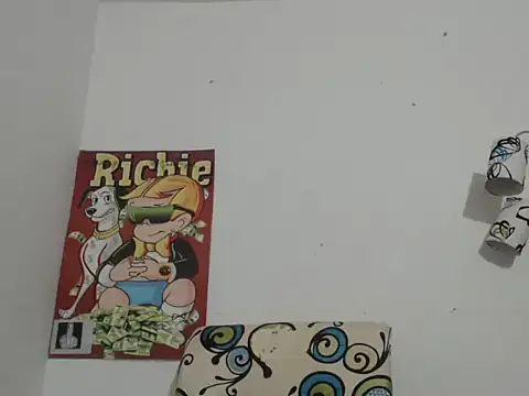 Snapshot of Thomasjons_ chatting on October 2025 01:28:02 AM Thomasjons online show from October 2025 01:28:02 AM