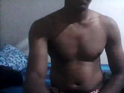 Snapshot of Bullboy8in chatting on November 2025 06:51:02 PM Bullboy8in online show from November 2025 06:51:02 PM