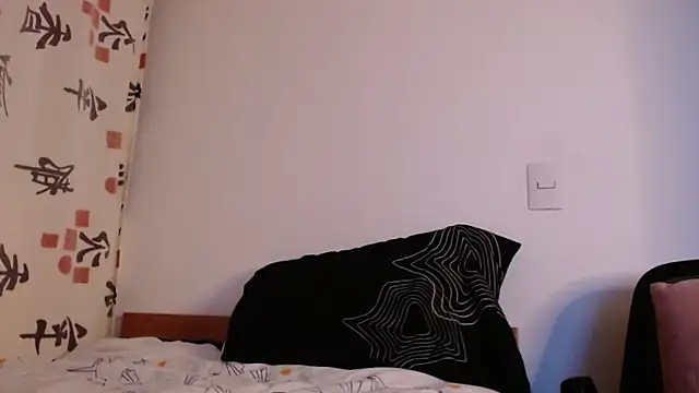 Snapshot of axel_davis_ chatting on October 2025 11:57:02 PM axel davis online show from October 2025 11:57:02 PM