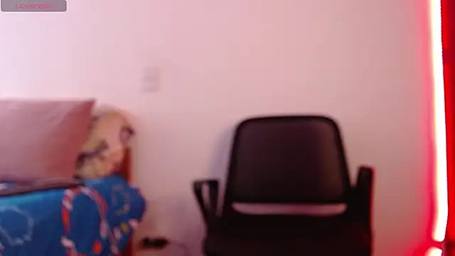 Snapshot of axel_davis_ chatting on October 2025 01:32:02 PM axel davis online show from October 2025 01:32:02 PM