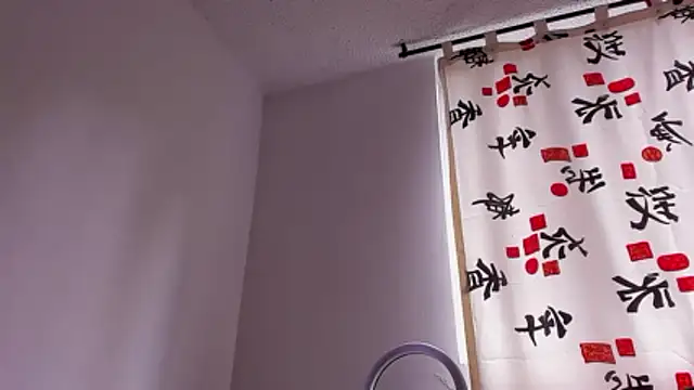 axel davis  online show from February 2026 04:23:02 PM