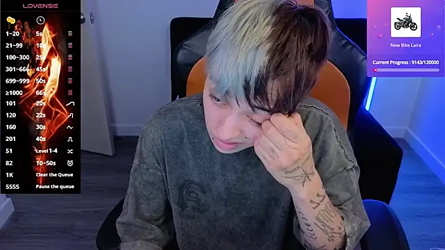 Snapshot of imlaiaaa chatting on October 2025 09:23:02 PM imlaiaaa online show from October 2025 09:23:02 PM